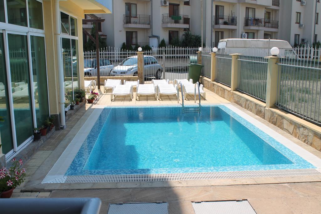 Aqua Blue Apartments Sunny Beach Exterior foto
