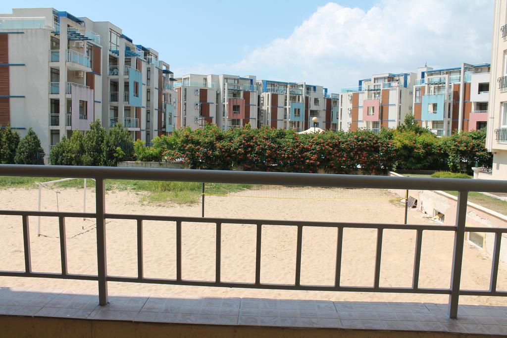 Aqua Blue Apartments Sunny Beach Habitación foto